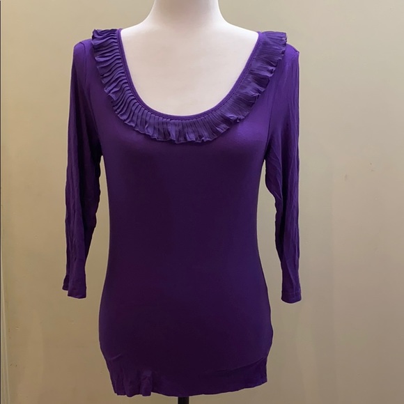 H&M ruffle accent scoop neck stretch purple top - Picture 1 of 8